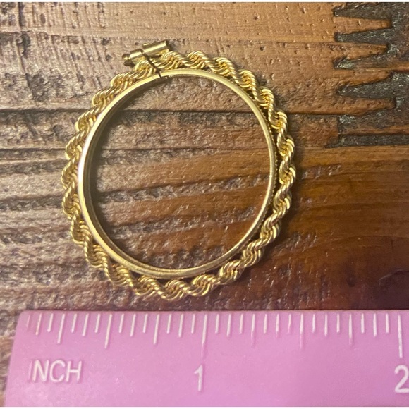 14k solid yellow gold rope coin holder - Picture 5 of 6